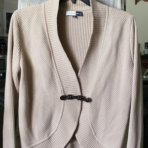 Woman's tan sweater